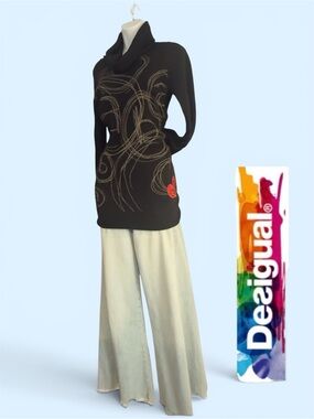 Desigual Black long Sweater / Dress with Cream Swirl and Red Heart